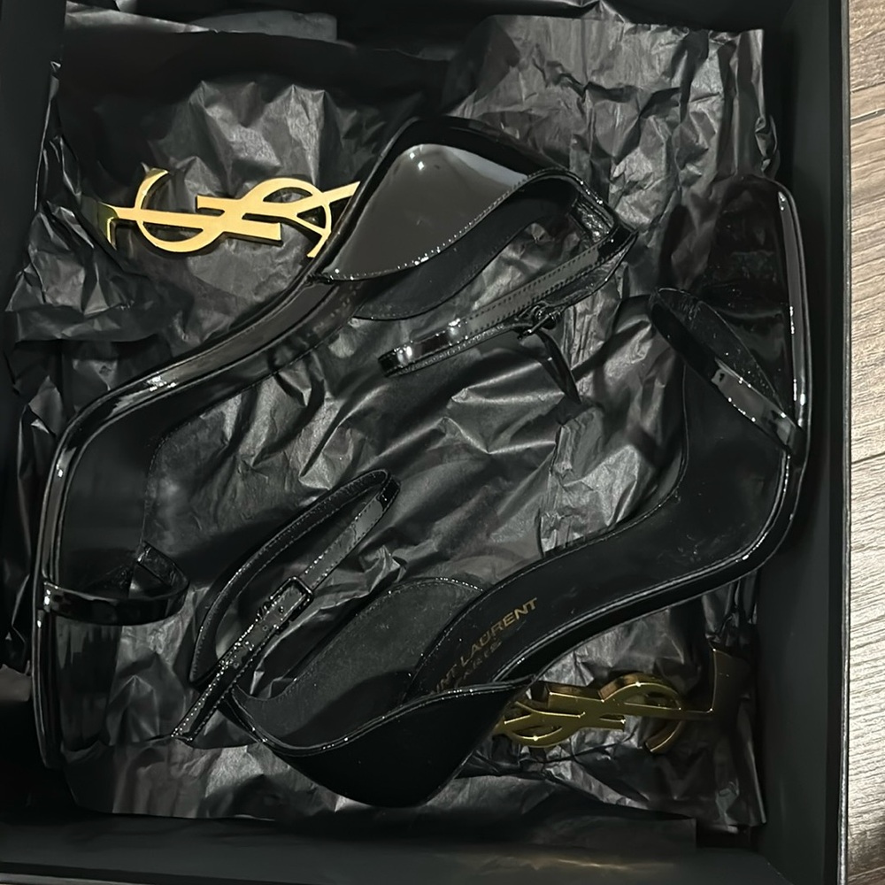 Like New YSL Black and Gold Heels